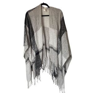 Pinklicious Women's Plaid Fringe Knit Poncho cardigan Gray Black One Size